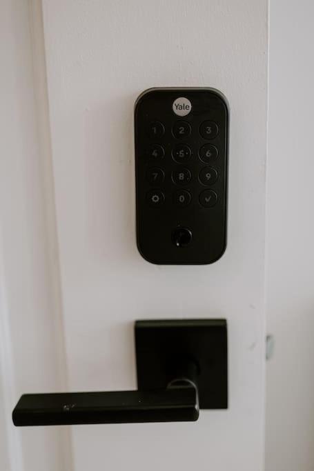 East Main Lofts - Boho 203 Apartman Madison Kültér fotó